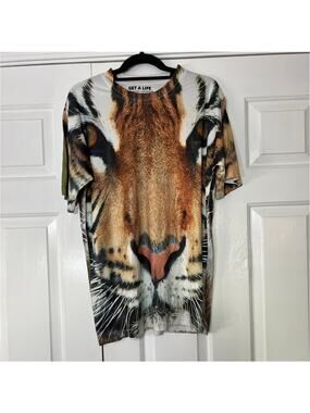 Get A Life AOP Tiger Print Size Large